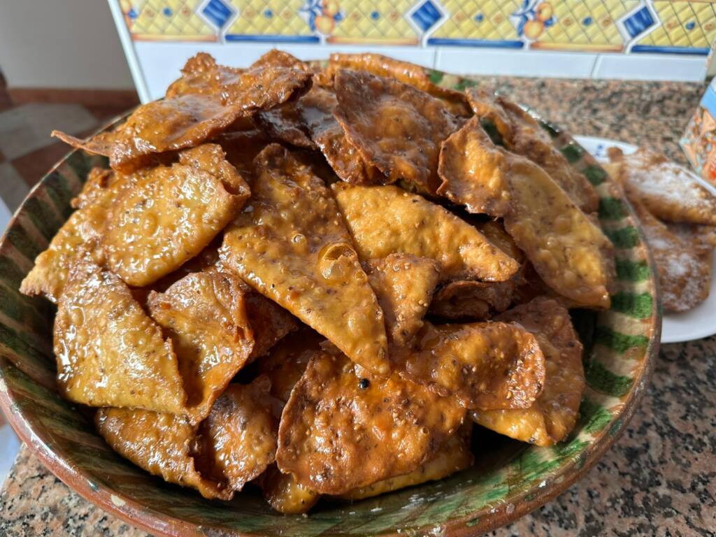 Tiempo de pestiños, dulces de sartén